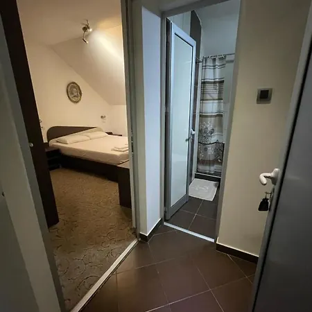 Sarto 3* Beograd